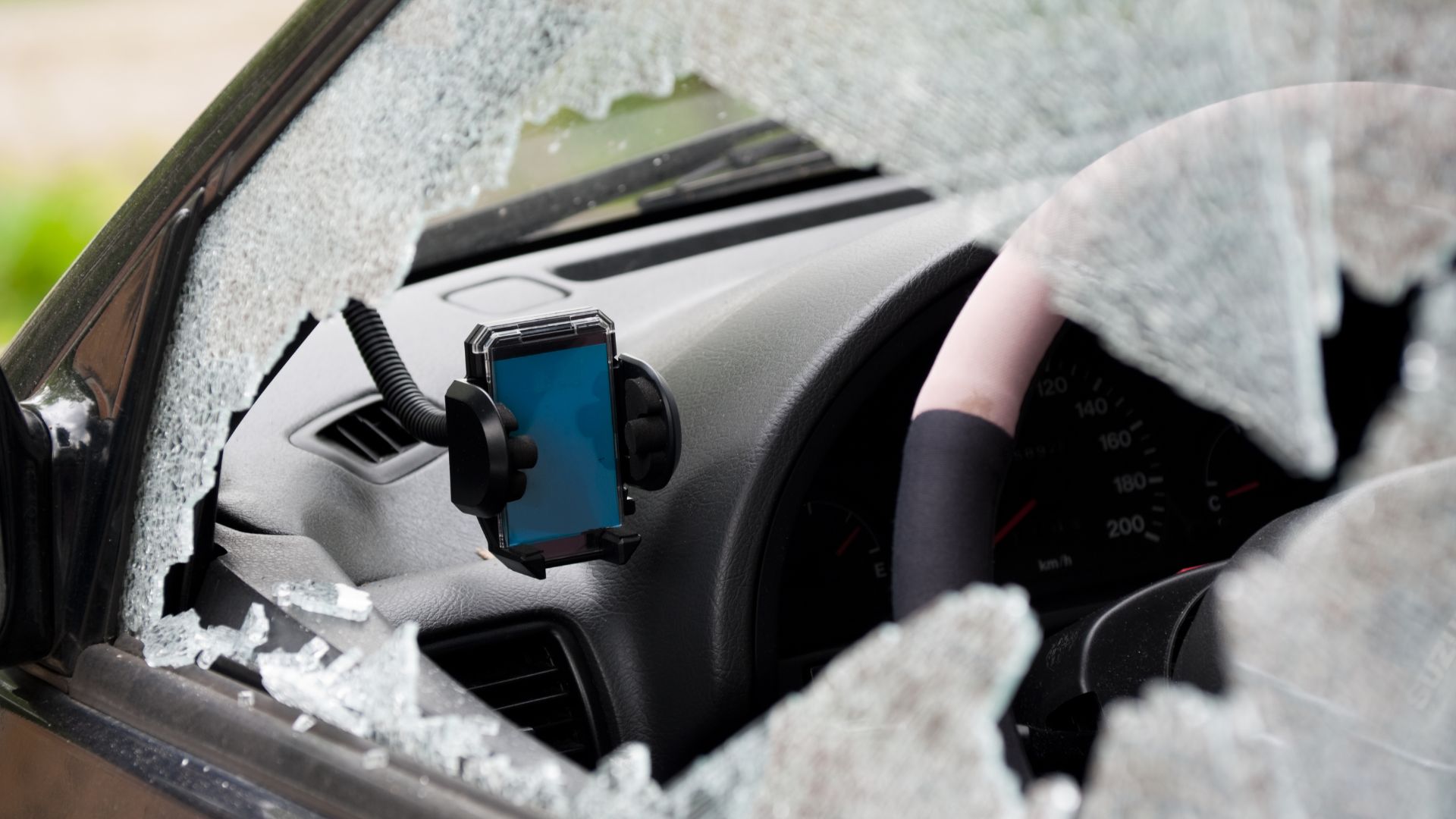 Does Auto Insurance Cover Theft of Personal Belongings? Heffernan